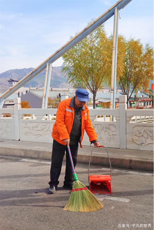 向“城市美容师”致敬(班組環衛工人環境衛生)