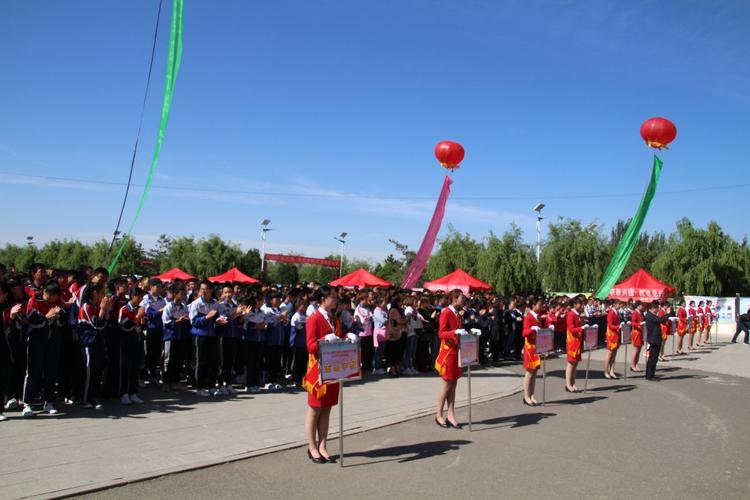 迎祖国七十华诞 展职教时代风采 | 铜陵技师学院--交通学院职教宣传周系列活动-“免人工费的汽车美容保养”(職教活動保養)