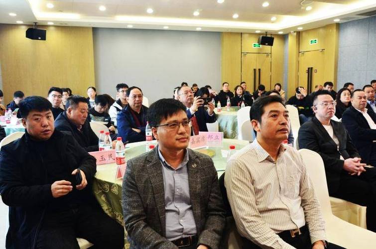 洛阳市健康管理协会视觉健康管理分会2023年度表彰大会举行(分會視覺管理協會)