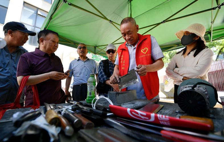 家门口“赶大集” 烟火气的志愿服务惠民又暖心(志願服務惠民大集)