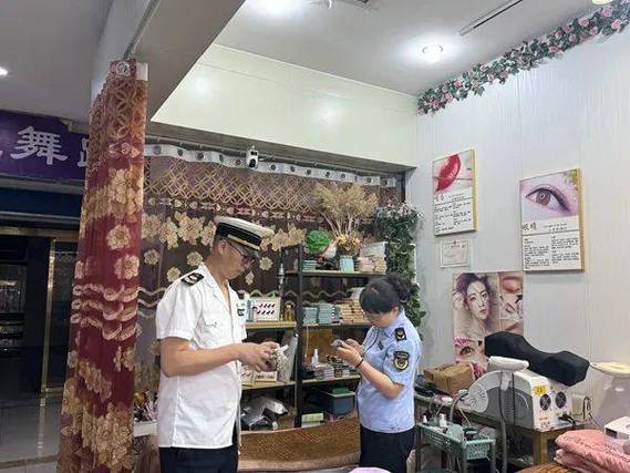 桐城市开展打击非法医疗美容服务专项行动(醫療美容打擊監管部門)