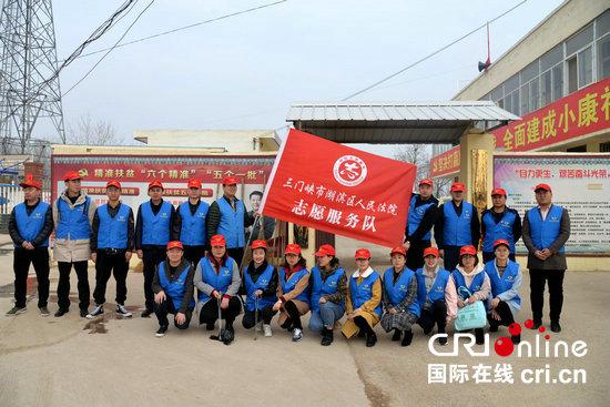 学习雷锋 感受春 奋进新征程——公益活动温馨老年公寓(春雨公益志願者)