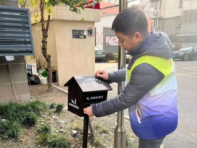 解决“喵星人”扰民_普陀这里多措并举助力“宠”爱有方(社工女士小貓)